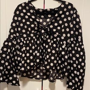 Never Worn•Black & white polka dot baby doll top.